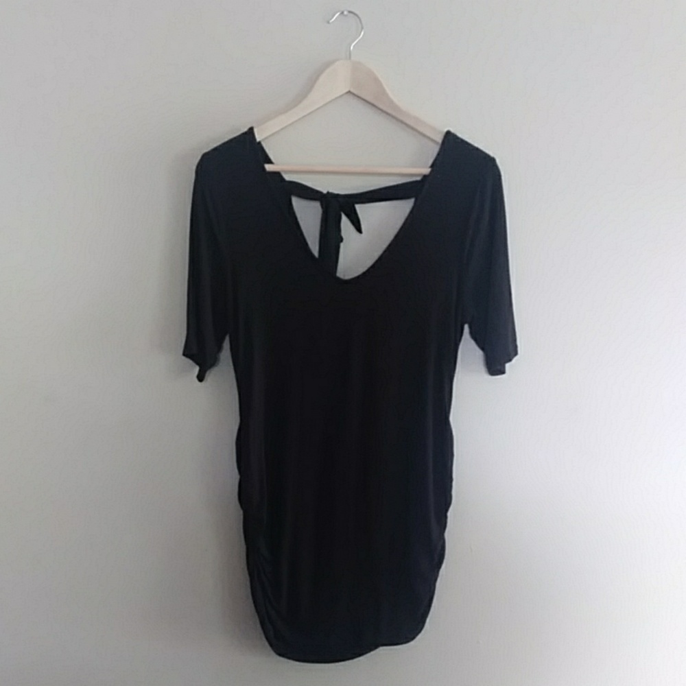 {Motherhood Maternity} Jessica Simpson Black shirt